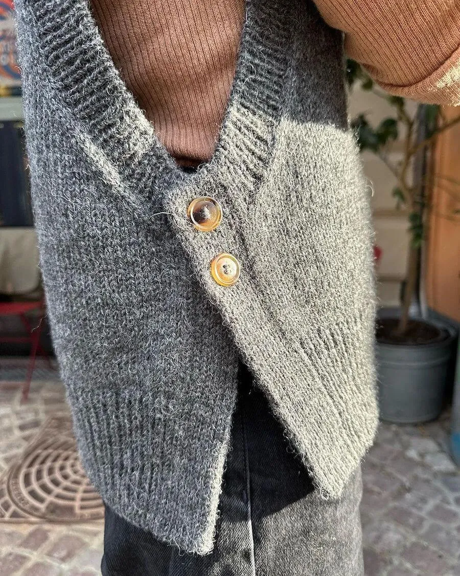 Lulu Slipover Pattern by PetiteKnit- Hard Copy Pattern