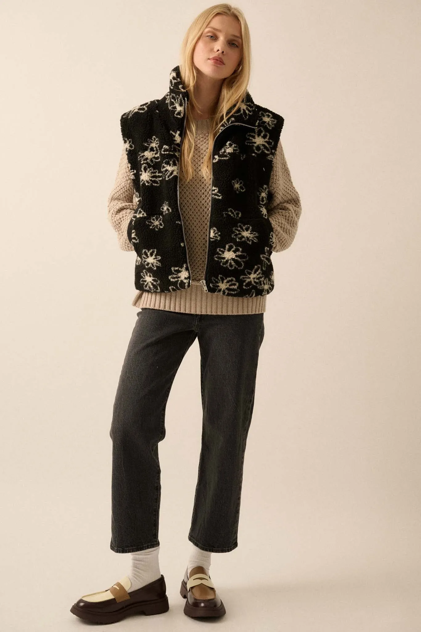 Winter Garden Floral-Print Sherpa Fleece Vest