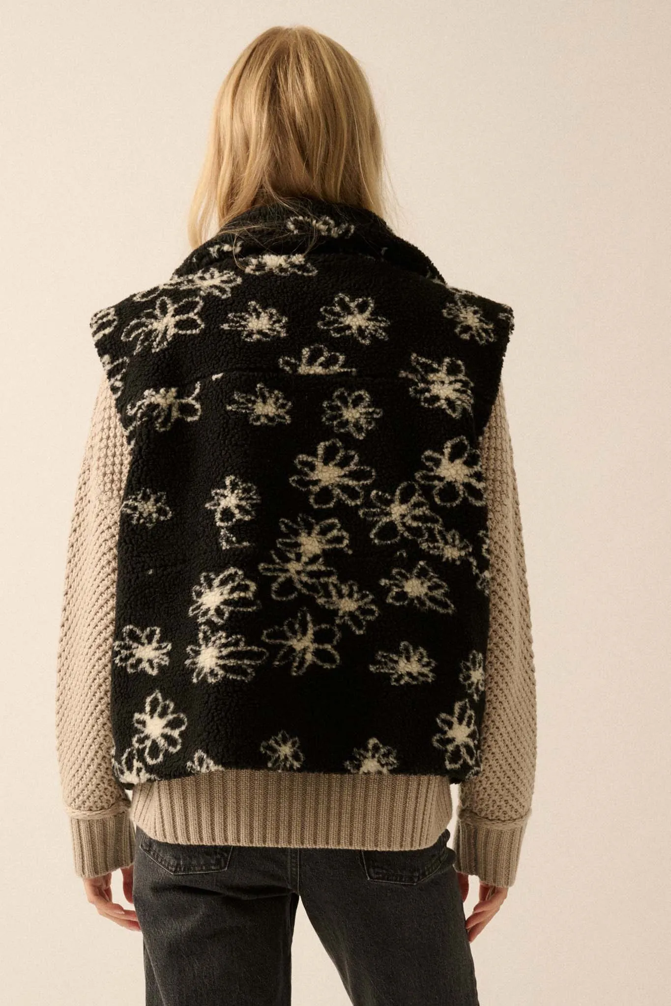 Winter Garden Floral-Print Sherpa Fleece Vest