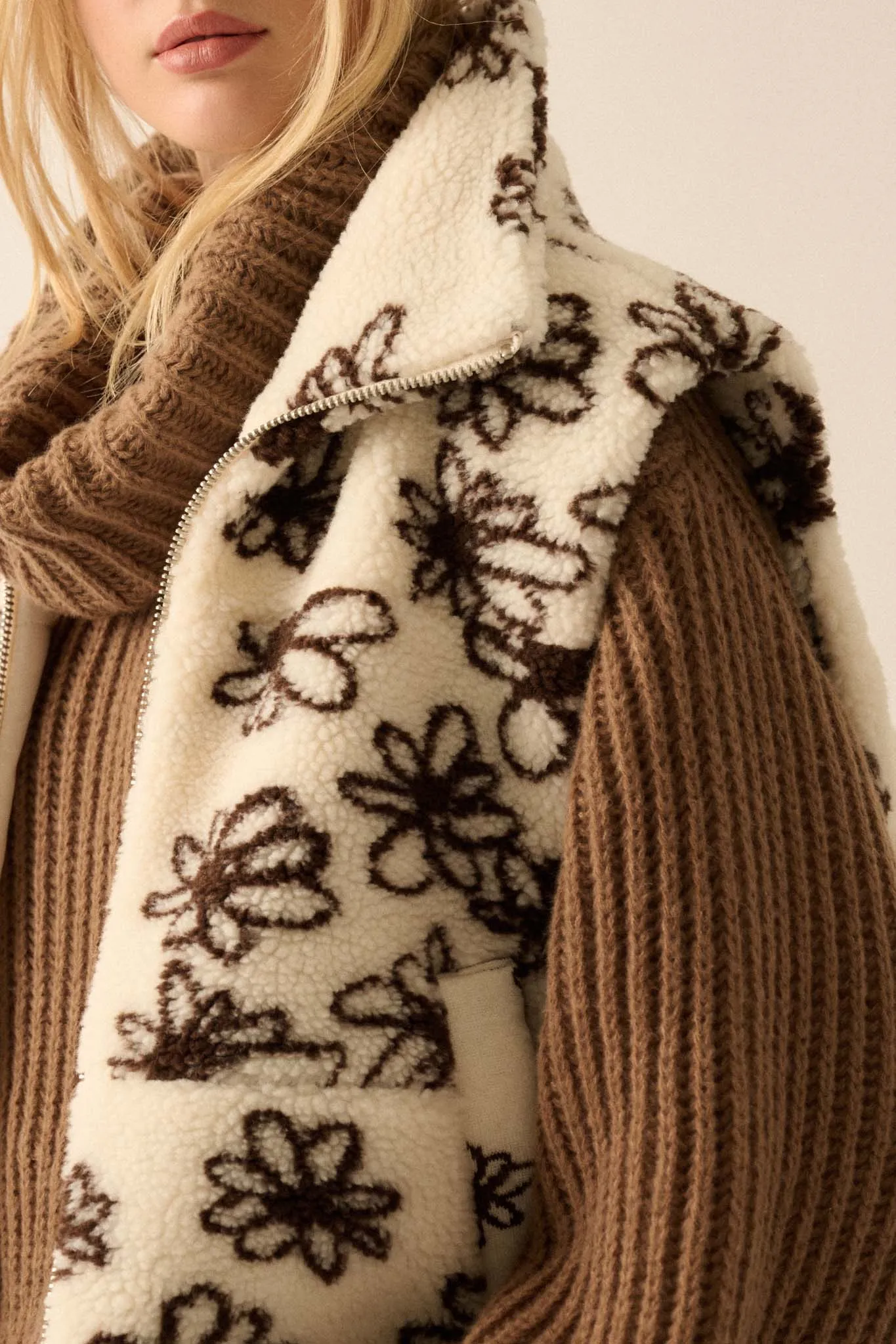 Winter Garden Floral-Print Sherpa Fleece Vest