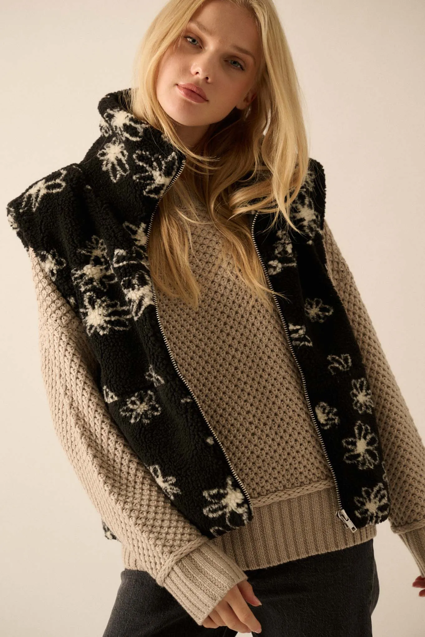Winter Garden Floral-Print Sherpa Fleece Vest